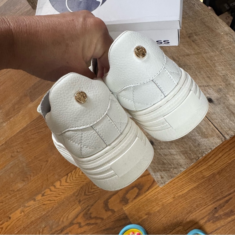 Joy Mangano White Bow platform Sneakers quilted leather orthotic insole 7 Wide - Picture 5 of 7